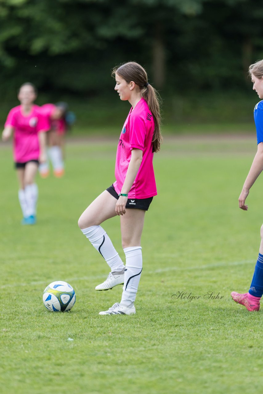 Bild 62 - Loewinnen Cup